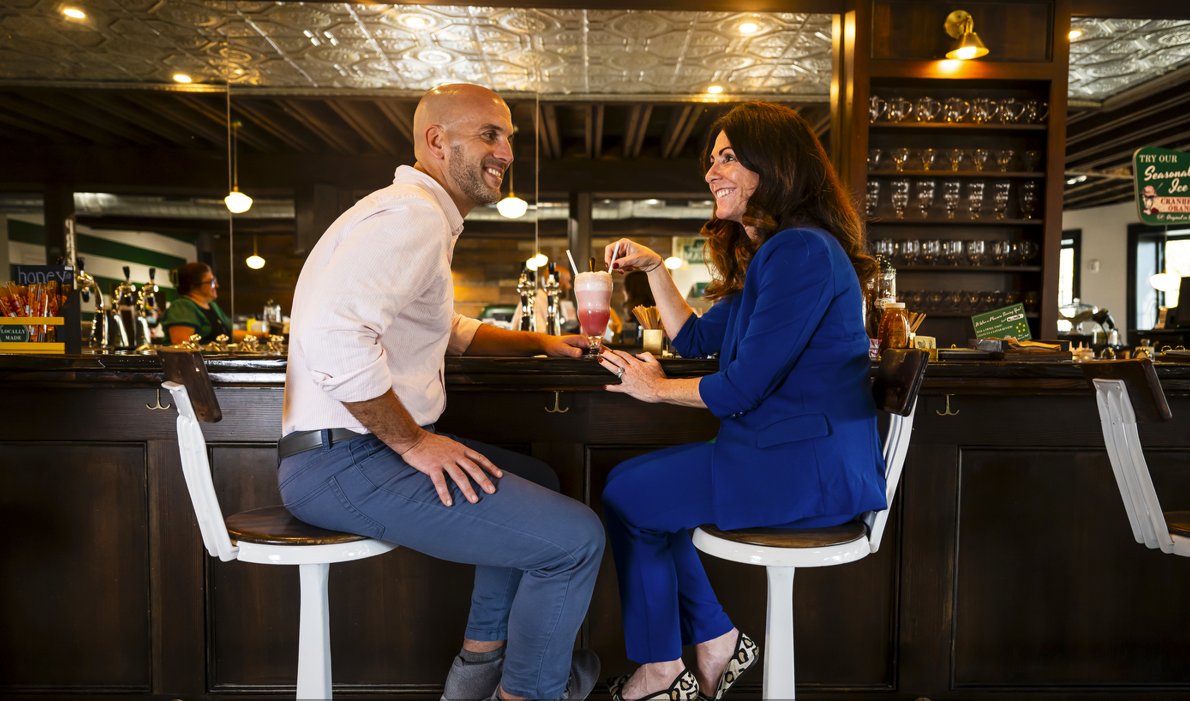 GreenLineApothecary (@greenlinerx) on Twitter photo #NGNMagazine shares the entrepreneurial journey of #GreenLineApothecary founders Christina and Ken Procaccianti, how they found each other <a href="/northeastern/">Northeastern U.</a> and how they have established their niche in the modern healthcare industry.
news.northeastern.edu/2023/12/06/mag… #NGNMagazine shares the entrepreneurial journey of #GreenLineApothecary founders Christina and Ken Procaccianti, how they found each other <a href="/northeastern/">Northeastern U.</a> and how they have established their niche in the modern healthcare industry.
news.northeastern.edu/2023/12/06/mag…