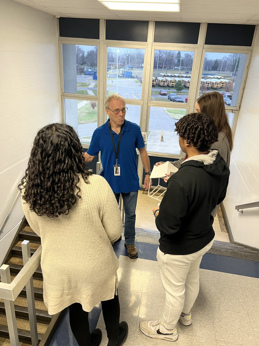 This week in STEM at <a href="/mooremustangs/">THE Marion C. Moore</a> 💙 #knowMOORE <a href="/M_STEMACADEMY1/">MCM SCHOOL</a>