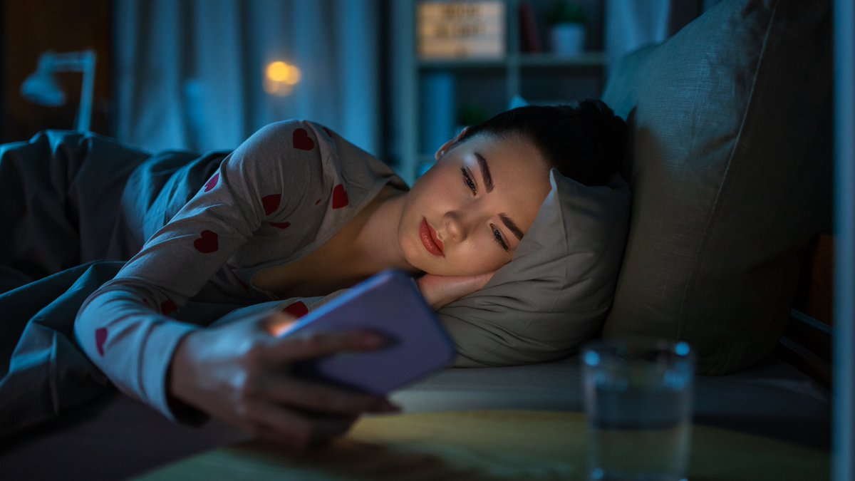 JBI (@jbiebhc) on Twitter photo Adolescents, influenced by factors like peer & school pressure, stress, & excessive electronic device use, often fall short of the recommended 8-10 hours of sleep. Read protocol, 'Effectiveness of school-based sleep promotion programs for adolescents': journals.lww.com/jbisrir/fullte… Adolescents, influenced by factors like peer & school pressure, stress, & excessive electronic device use, often fall short of the recommended 8-10 hours of sleep. Read protocol, 'Effectiveness of school-based sleep promotion programs for adolescents': journals.lww.com/jbisrir/fullte…