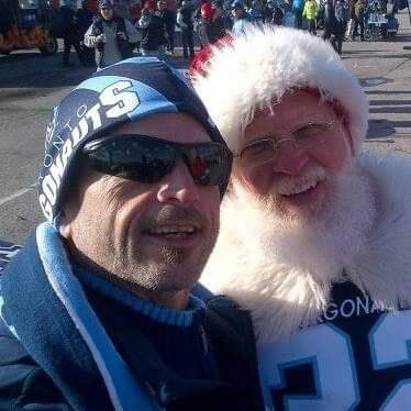 Happy Holidays Everyone 🌲 @TorontoArgos @CFL 🏈 And the fans but family ... smiles ! Believer 🎅