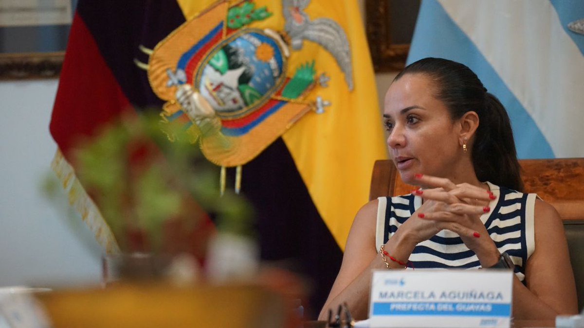 DHumanoEc's tweet photo. La ministra @zaida_rovira expresó: "soy una mujer de territorio y de puertas abiertas, estoy dispuesta a escuchar a todos y trabajar articuladamente por nuestro país, la gente nos necesita, es hora de construir juntos #ElNuevoEcuador". https://t.co/W5CtbK6GGm