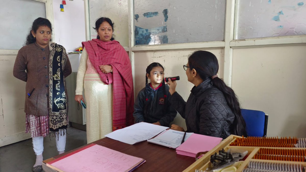 kvmhow's tweet image. Glimpses of Eye Testing Camp started in PM Shri Kendriya Vidyalaya Mhow for classes 1 to 5 #eyetesting #HealthTips #kvsrobhopal #kvshq #KVS #beingkvian
@KVS_HQ @kvs_bhopal @rsenthilkvs @KvianBeing
#pmshrischools