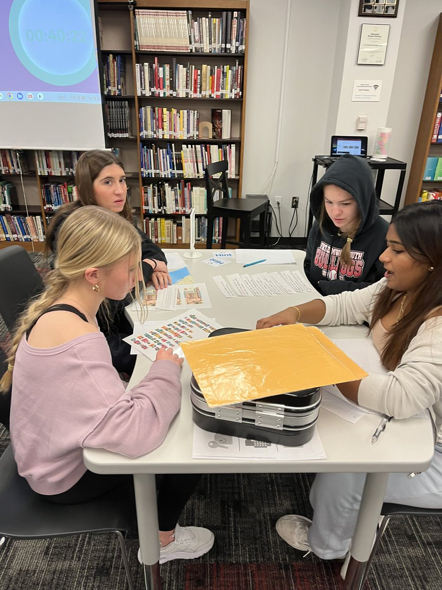 Sra Lunsford tweet media