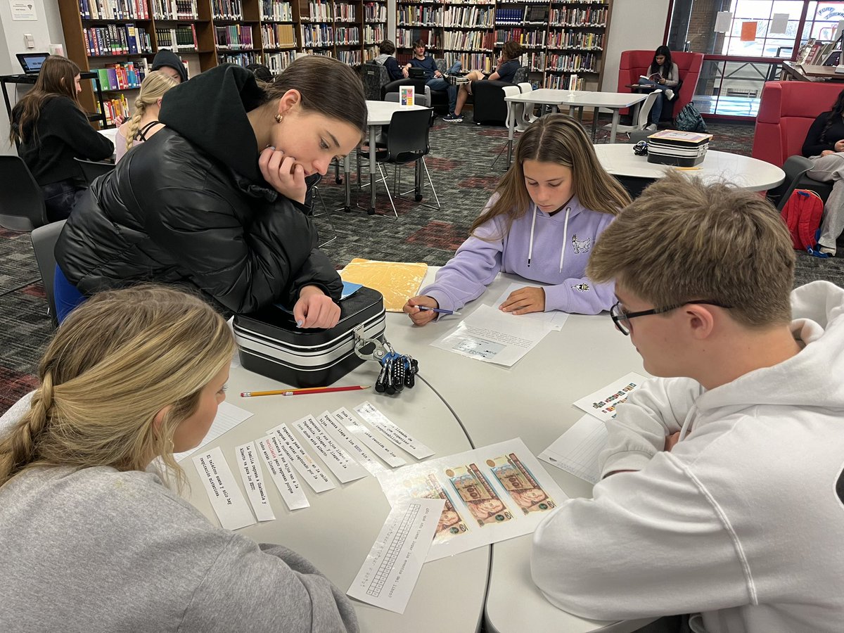 Sra Lunsford tweet media