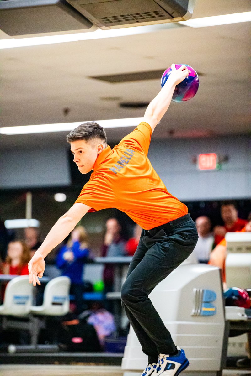 FredoniaHSathl1's tweet image. On Monday Fredonia’s varsity bowling team faced off against the Jamestown Red Raiders. The boys won their matchup 4-0 while the girls lost theirs 3-1.