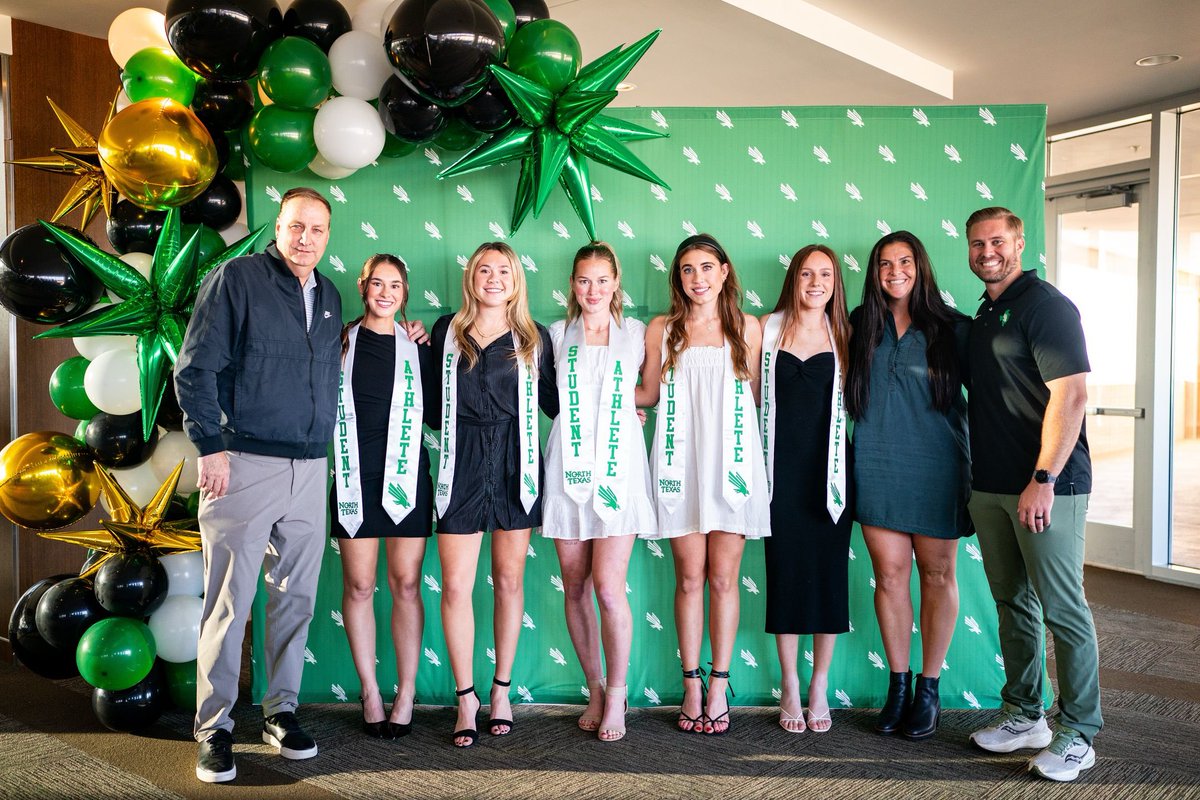 MeanGreenSoccer's tweet photo. Congratulations seniors! 🎓🥹

#GMG https://t.co/QUmpIwlg1d