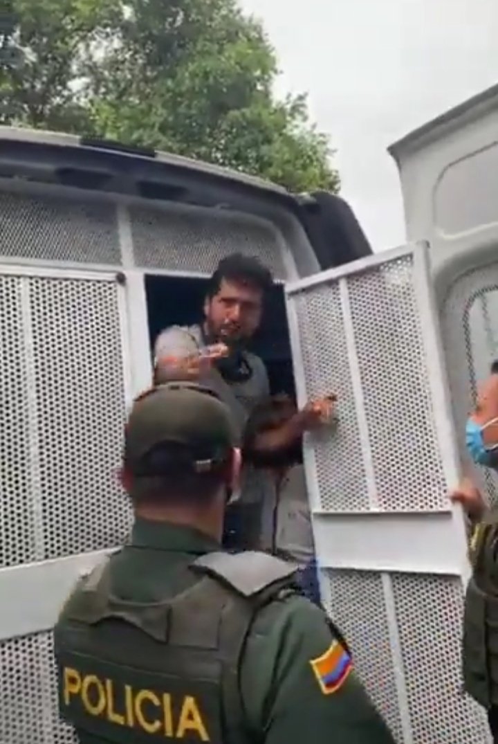 Oposición Colombia 🇨🇴 tweet media