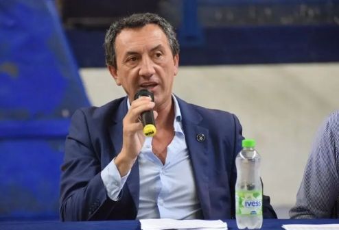 #CGE #GELP | 🔵 AHORA

Cowen: “Soy el primero que hace autocrítica, si llegamos a esta instancia por algo fue, pero también hay un contexto. Tuvimos que honrar deudas, teníamos inhibiciones, y tuvimos que apostar a los chicos por necesidad"

📻 FM CIELO 103.5
📞 221-6761035.