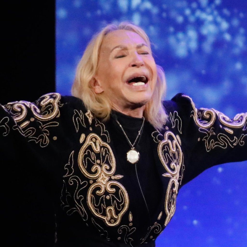 luisitosmc's tweet image. ‼️ POR CADA 5 SEGUIDORES‼️ MANDO 50 VOTOS PARA HACER GANADORA A LAURA BOZZO SEGUIDME Y MANDEMOS A LAURA AL PRIMER PUESTO 🥇🔥🤙🏻. 
❗️DAD RT PARA QUE LLEGUE A MÁS GENTE ❗️
#GHVIPGala13 #GHVIP7D #GHVIP8D