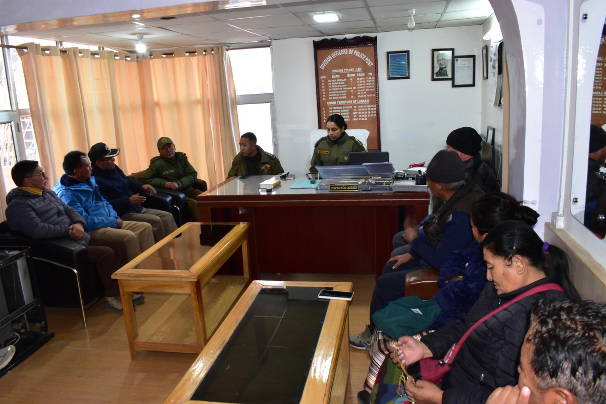 EarthNewsLadakh's tweet photo. Addl #SP convenes #PCPG
meet with #Nambardars
@lg_ladakh @ADGP_Ladakh @LehPolice @shrutiarora_IPS https://t.co/g7UwQKyF2b