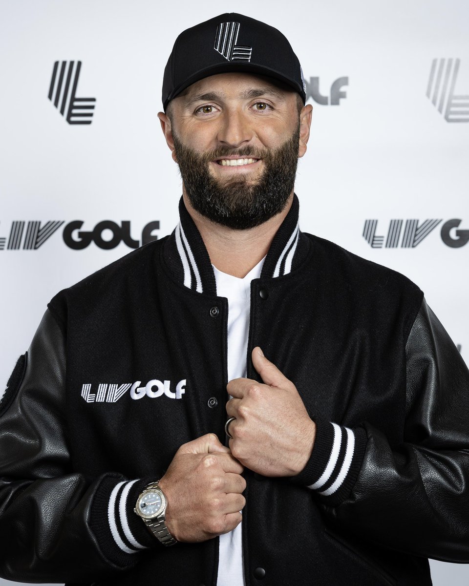 livgolf_league's tweet photo. That jacket looks good Rahmbo 🔥

#LIVGolf @JonRahmpga https://t.co/wXDtwTGWp7