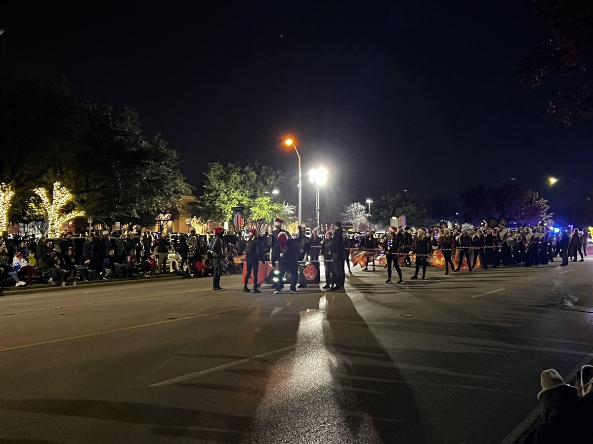 It’s the most wonderful time of the year @VisitGrapevine @GCISD Lined up and ready for the Grapevine Parade of Lights. #WeareGCISD