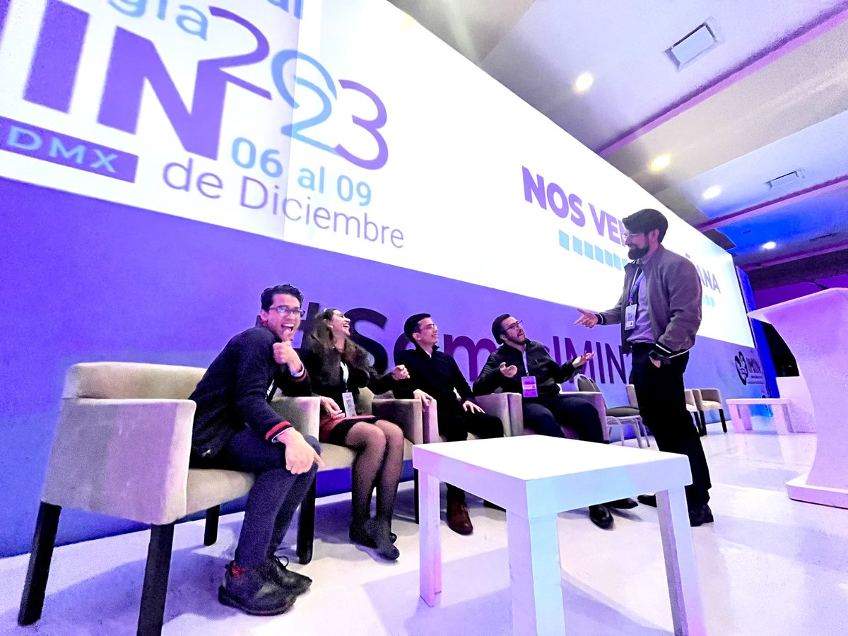 hgm_nefrologia's tweet photo. ¡Estamos en semifinales!
🎉🥳

@IMINmx 
#SomosIMIN2023 
#CopaIMIN https://t.co/Xn9gtGdAsn