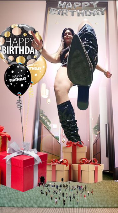 It was my birthday!! I need some little man like a 🎁 https://t.co/NYQRk0S7Ag for more! #giantess #goddess<a href="/tag/footfetish"class="tags"><span>#footfetish</span></a><a href="/tag/goddess"class="tags"><span>#goddess</span></a><a href="/tag/giantess"class="tags"><span>#giantess</span></a>