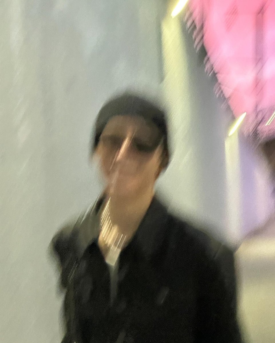 TO1 members tweet media