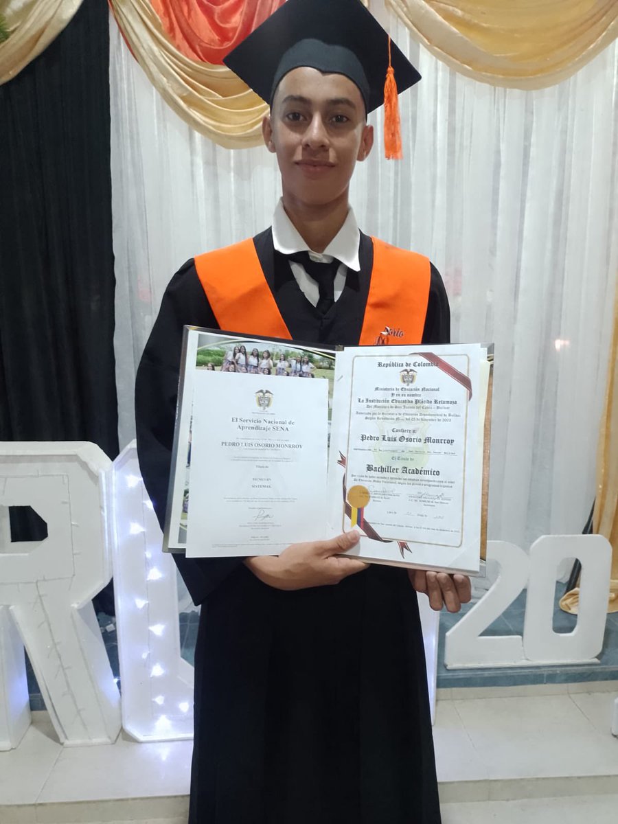 ylromeroSub's tweet photo. 51 Aprendices de Articulación de la IE Placido Retamoza en el municipio de San Jacinto del cauca del #Ccys @SENAenBolivar se certificaron como tecnicos en Sistemas los acompaño el instructor Luis Jimenez doblemente Titulados https://t.co/z97bvQoYlf