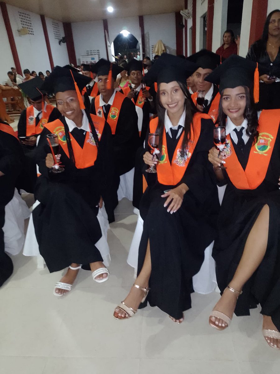 ylromeroSub's tweet photo. 51 Aprendices de Articulación de la IE Placido Retamoza en el municipio de San Jacinto del cauca del #Ccys @SENAenBolivar se certificaron como tecnicos en Sistemas los acompaño el instructor Luis Jimenez doblemente Titulados https://t.co/z97bvQoYlf