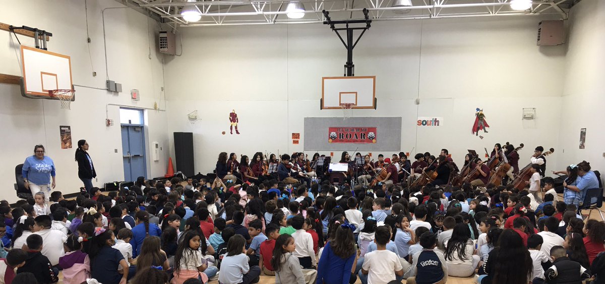 broncostrings's tweet photo. AMS NV Orchestra enjoyed their Holiday Tour to Gilbert, Good and Keyes Elemetary Schools! What a joy it was to hear the students sing while the orchestra played! @IrvingISD @Austin_Broncos @FineArts_AMS @IrvingFineArts #AMSPRIDE https://t.co/Sr940rj4SP