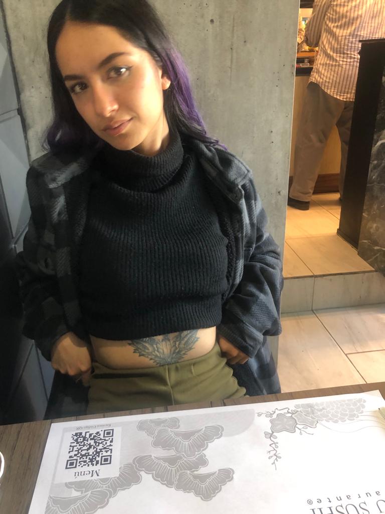 gxndy's tweet photo. Flaca y dientona mami https://t.co/S36PVJkDAT