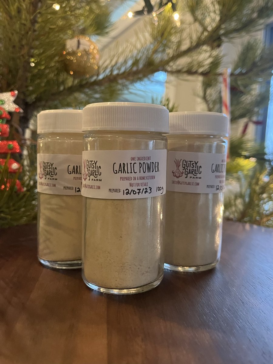 For the #GarlicLovers this Christmas 🎄🧄#madeinalberta

gutsygarlic.myshopify.com/products/garli…