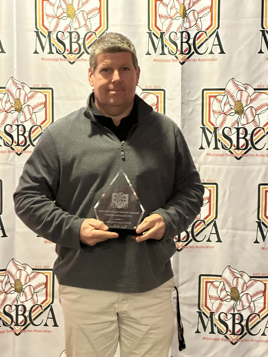 Congratulations to our 2023 JUCO Coach of the Year Neal Holliman <a href="/ECCCBaseball/">ECCC Baseball</a>