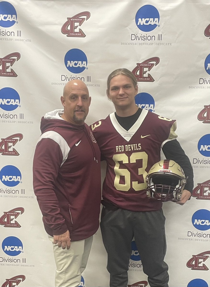 Super excited to receive another offer to continue my academic and athletic career playing football for Eureka College!! @CoachKurtBarth was awesome when we hung out Tuesday!! I appreciate it Coach!! @FCHS77Athletics @SoWestILHSSport