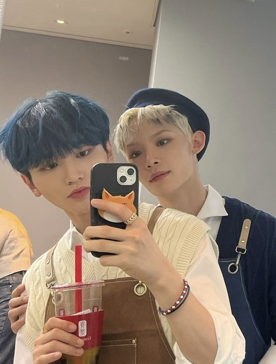 TO1 members tweet media