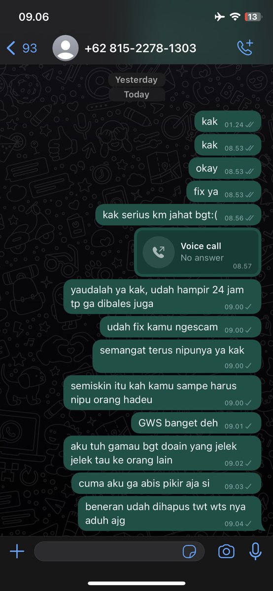 bearmilkt3a's tweet photo. HELP RT‼️

SCAMMER TICKET THE UNITY NCT 127‼️ @preverd a.n Jiya 081522781303 (ini nonya sm kaya shopeepay nya)

seumur umur kpopan baru kali ini gue kena scam🥹 https://t.co/WVSspsnmr6