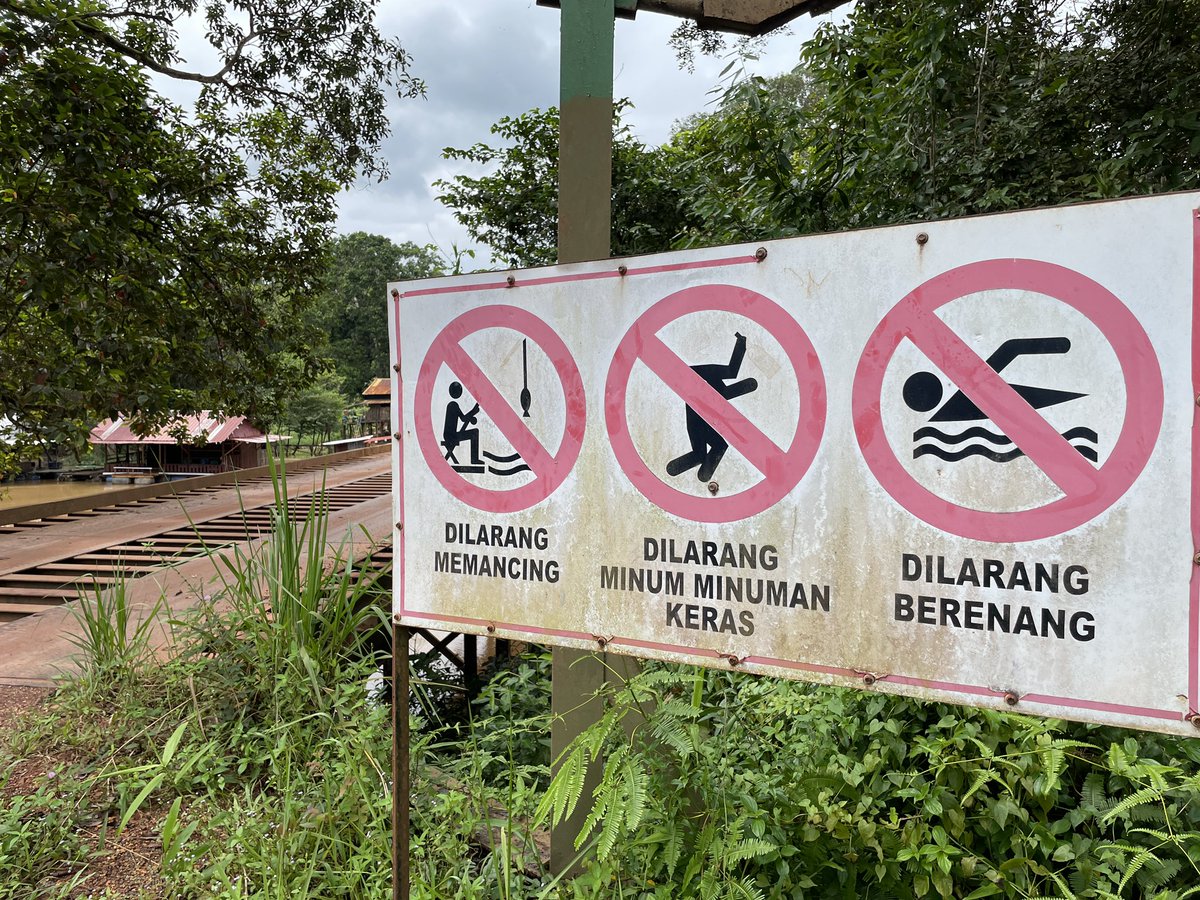 No drinking and swimming in the river! 😬

#zakizainudin