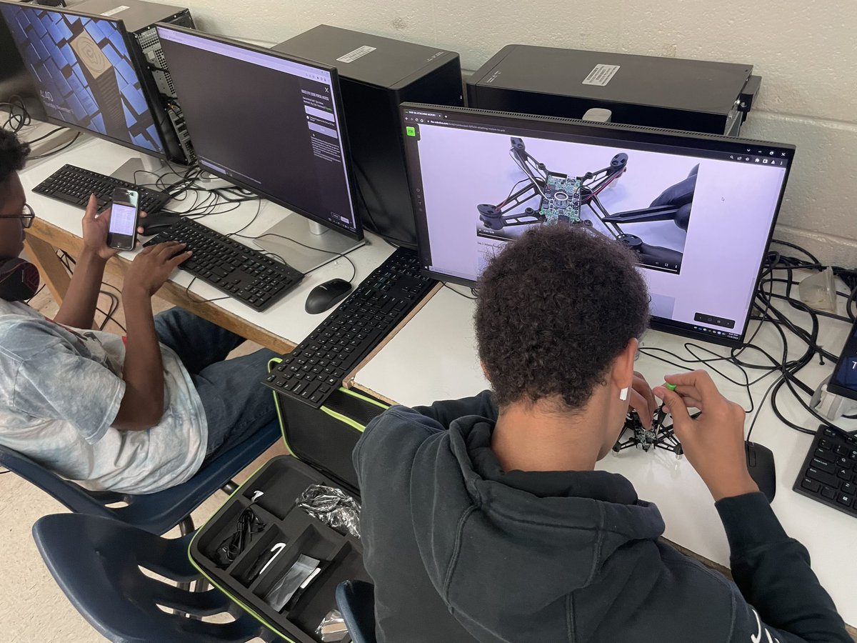 Daniel Harbert tweet media