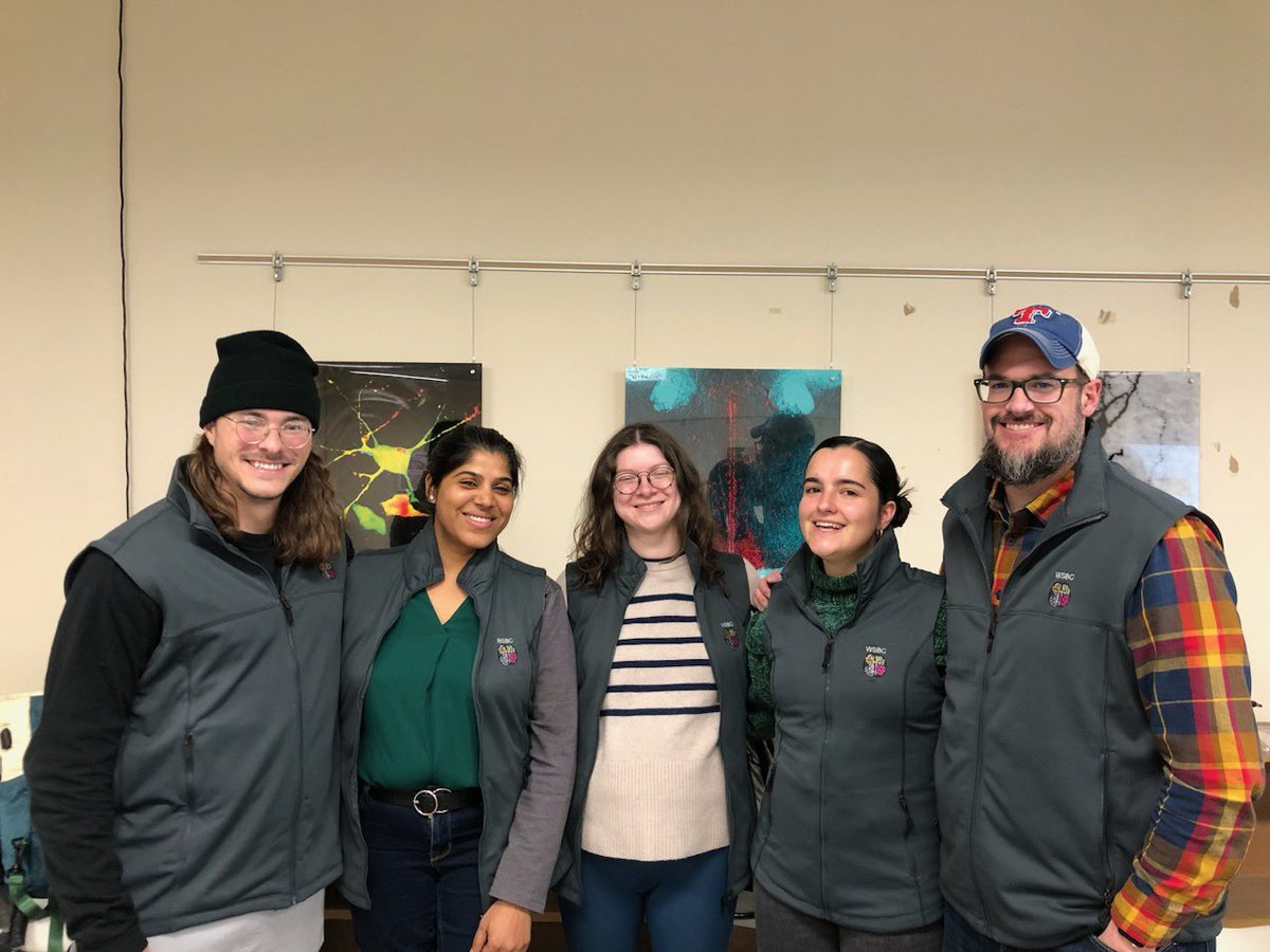 Todd lab at the <a href="/uw_sbc/">Sensory Biology Ctr</a> “Show and Tell”… loving our new WSBC vests