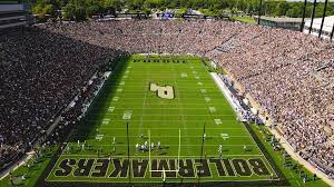 JDongo4L's tweet image. Blessed to receive a offer from University of Purdue 🖤🤍