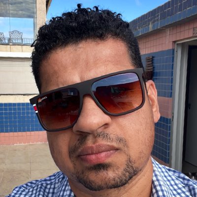 Samvoz's tweet image. #NovaFotoDePerfil