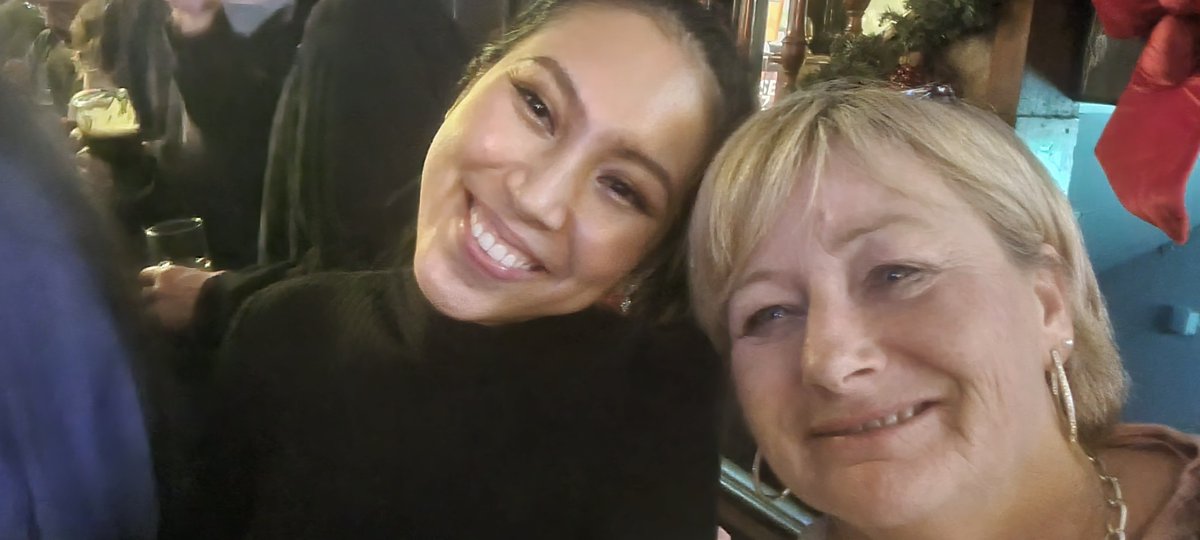 Tina tweet media