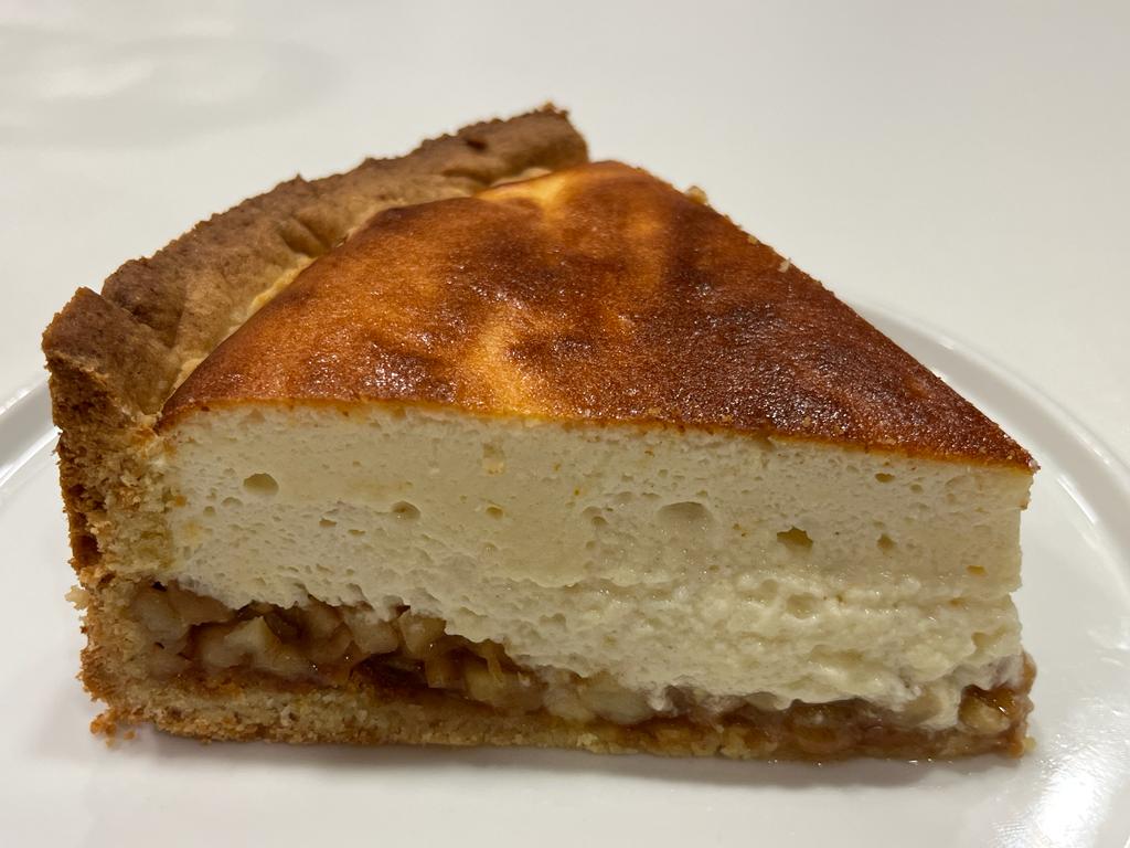 Tine Van Osselaer (@tinev_osselaer) on Twitter photo How it started vs. how it's going: 1. finding beguine recipes in our <a href="/RuusbroecInst/">Ruusbroec Institute</a> collection while writing a project proposal, 2. colleagues Kees Schepers, Michiel Vandenbroucke and Guide De Baere engage in the transcription (1/3) How it started vs. how it's going: 1. finding beguine recipes in our <a href="/RuusbroecInst/">Ruusbroec Institute</a> collection while writing a project proposal, 2. colleagues Kees Schepers, Michiel Vandenbroucke and Guide De Baere engage in the transcription (1/3)
