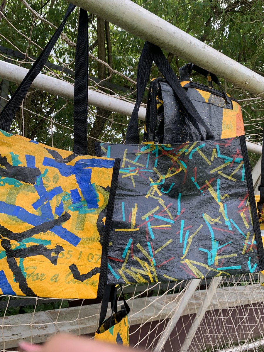 EduPlastics1's tweet image. Order your customized tote bag today! At very affordable prices.
For orders and delivery 
☎️: +256709750128/+256778288195
📧: eduplastics855@gmail.com
#totebags #recycling #madebyus #eduplastics #gifts