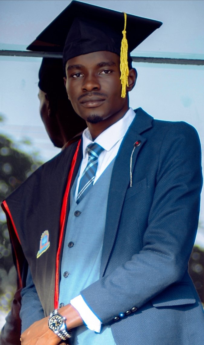 McSmilekist's tweet image. Degree done% Big thanks to Almighty ,family and friends for role played..
#procurment officer now...