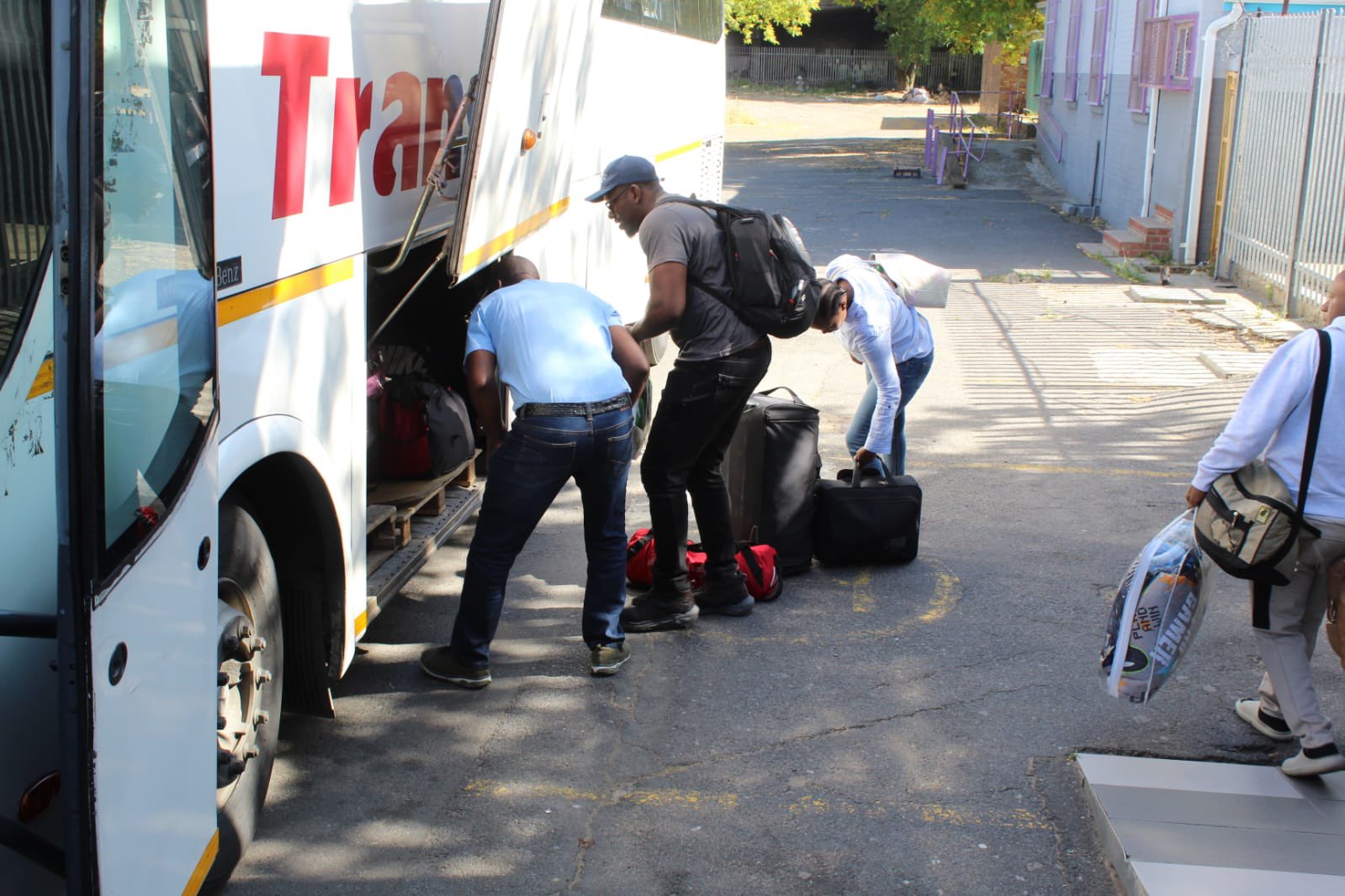 Shosholoza Meyl’s ‘Railway Renaissance’ Hits Cable Snag: Passengers Upgrade to Bus Class for an Extra Scenic Route