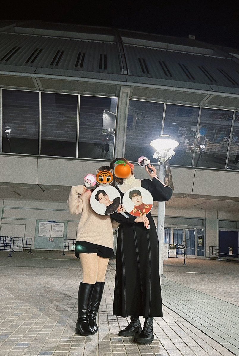 💎FOLLOW TO JAPAN 愛知Day2💎
正面の席で演出が本当に綺麗で感動、夢のようだった…今まで目に入っていなかったものが見えてきてハッとした。この日は初めてスングァンくんとすぐそこで目があって、きらきら輝いていた、忘れない…🍊写真以外にも大好きなCARATたちとハグできて嬉しかったな〜！愛！