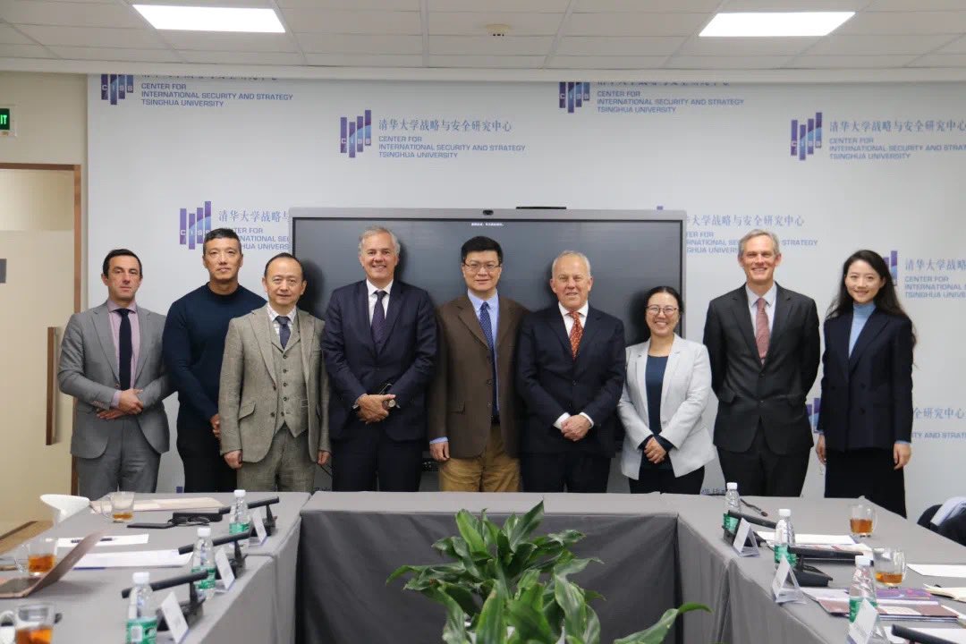 #CISSevent On Nov. 29, @CISSTsinghua welcomed the delegation of @Eurpeace led by @EIPKeating. Experts jointly discussed current issues in #ChinaUS relations, #ChinaEU relations, the #Ukraine crisis & the #IsraelPalestineConflict.