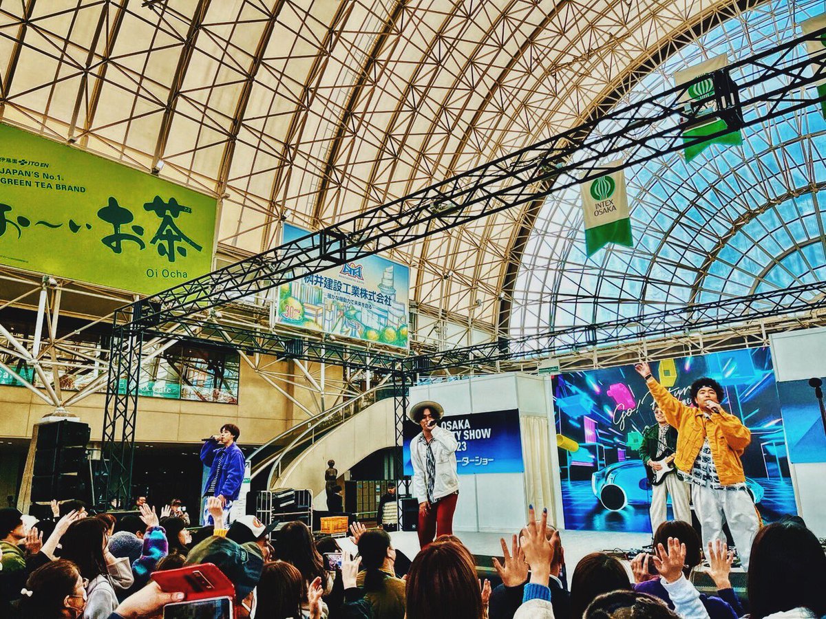 kzk_JM's tweet photo. OSAKA 
MOBILITY 
SHOW 2023🚘

インテックス大阪が
音楽で揺れてた👍
車に音楽は必要でしょ❓

平日なのに
沢山集まってくれて
ありがとう😍

#梅田サイファー
さんのライブ
めちゃくちゃ
かっこよかった🔥
いつかセッション
できるように
頑張ろ！

最高の空間に感謝🤘
#ハンドリ
#HANDDRIP https://t.co/uWDGXqMsKK