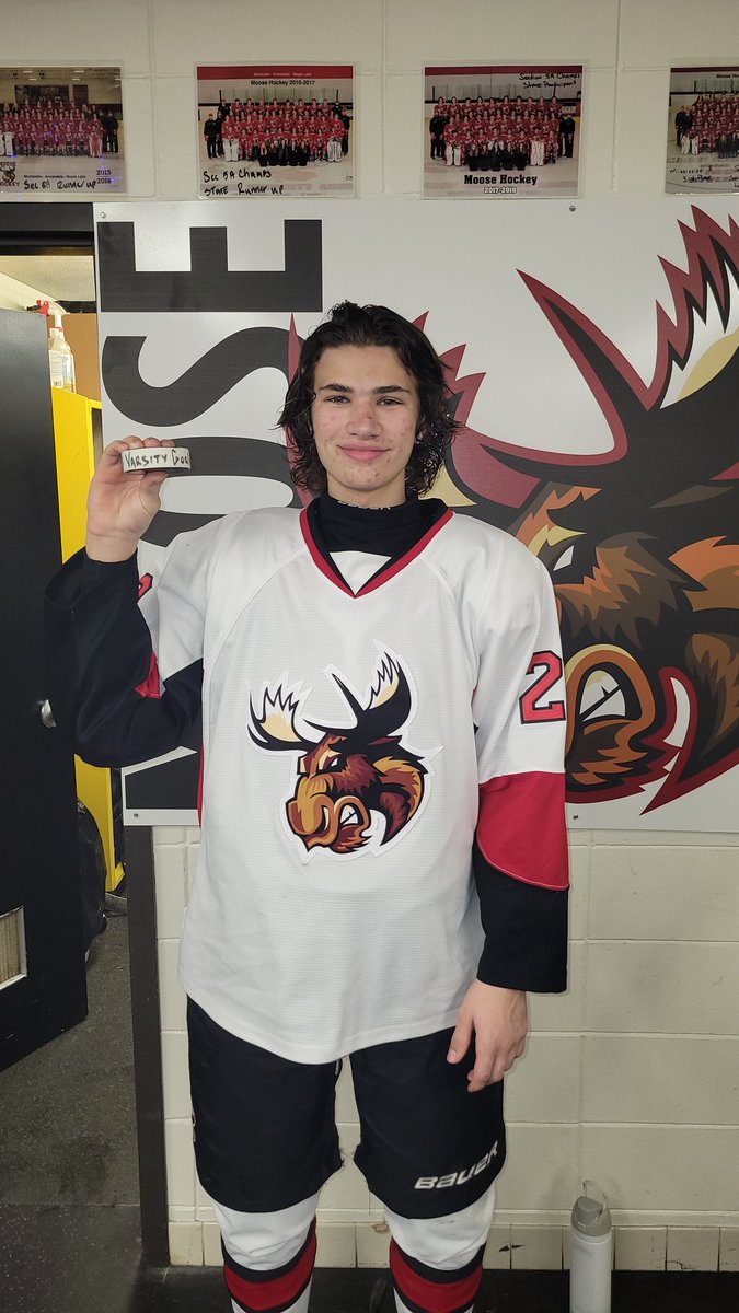 MOOSEHOCKEY24's tweet photo. MOOSE WIN.   5 to 1 over chisago.

The boys played a great game tonight

Shoutout to Freshman D #28 Nicklas Nelson. https://t.co/YB9yPjvrH2