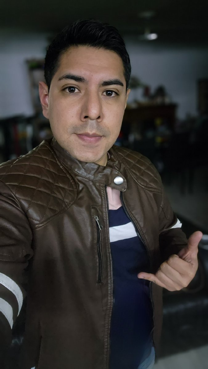 ferchencko's tweet image. 😎