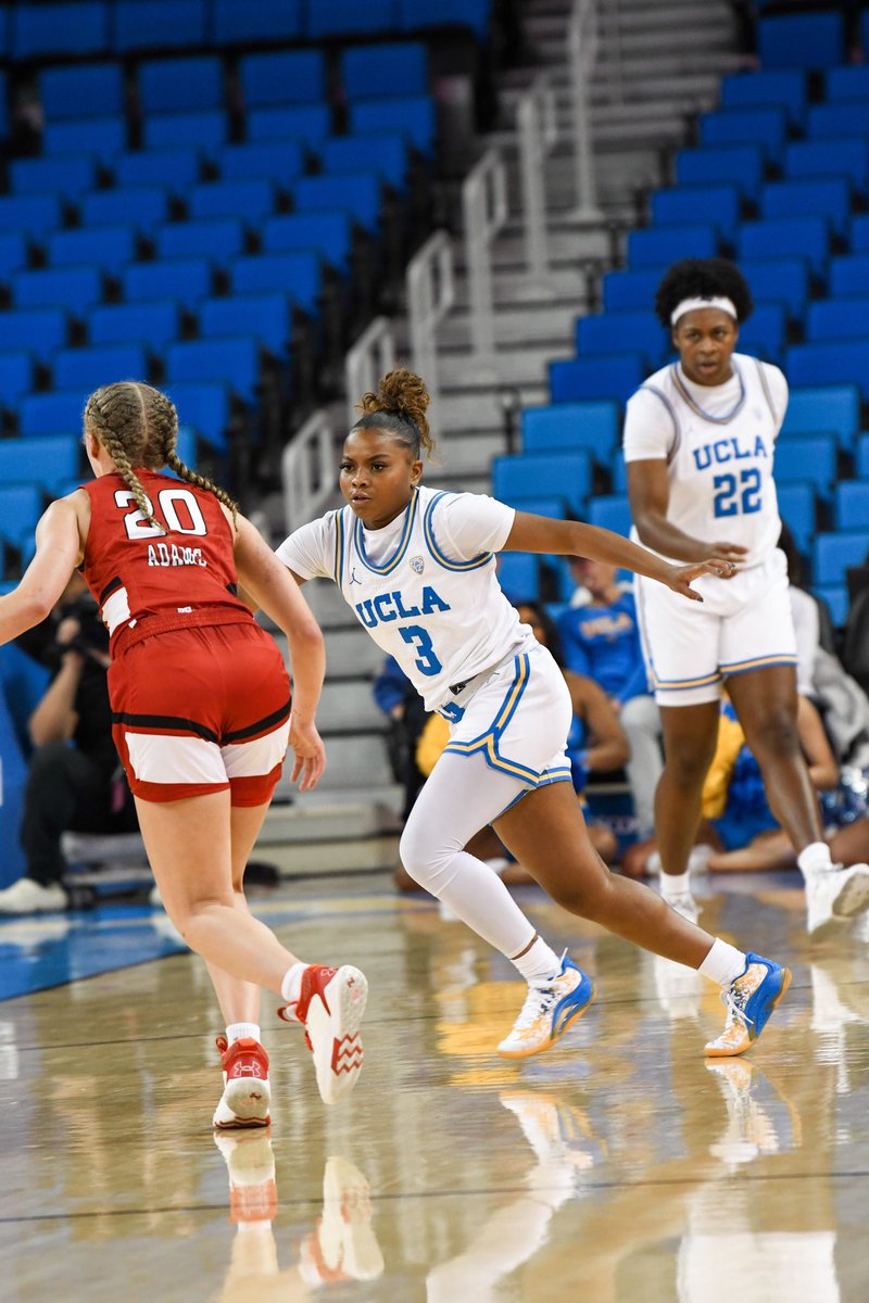 UCLAWBB's tweet photo. Photos from the first 20! 📸

#GoBruins https://t.co/fksQfbkKGm