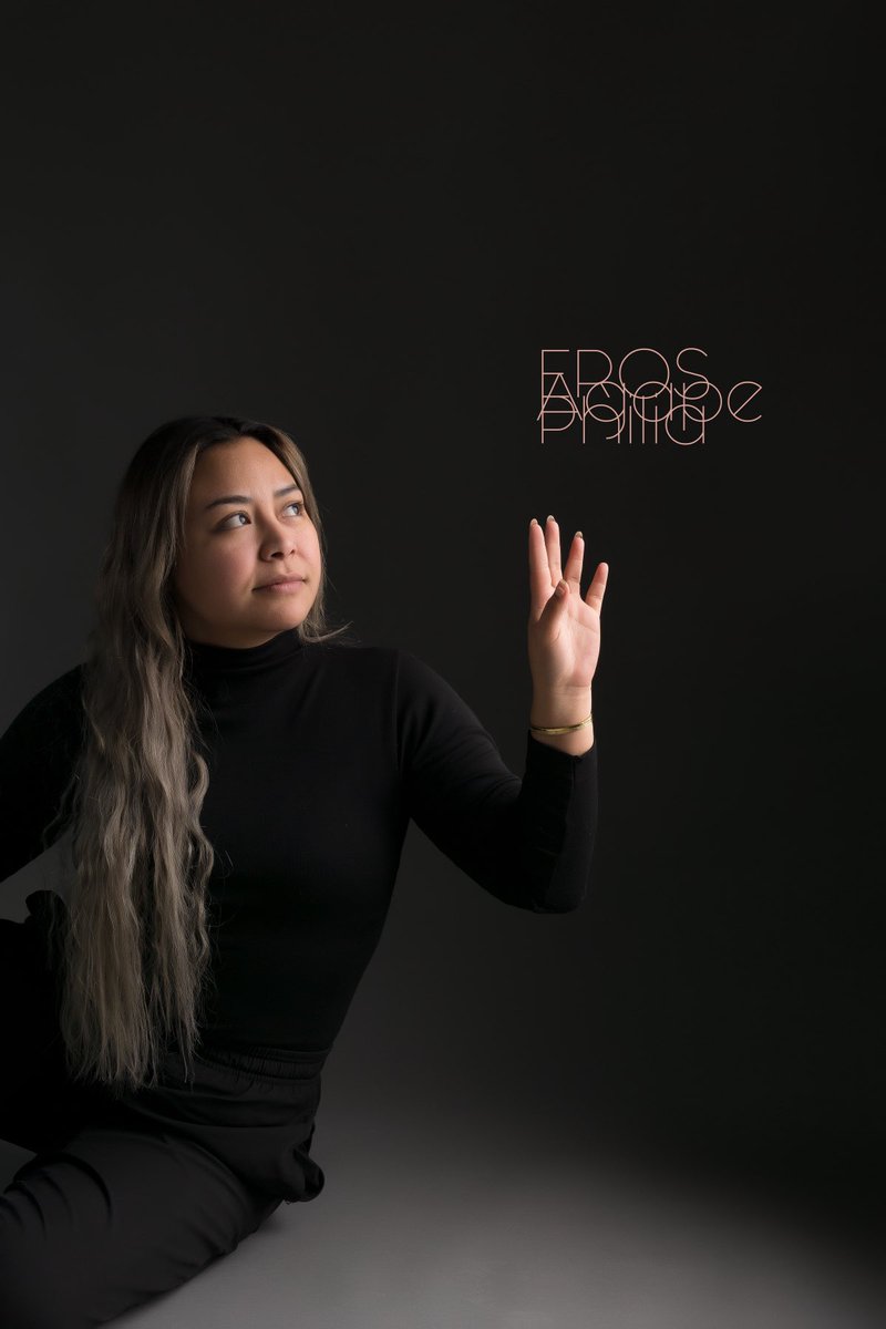 berquena's tweet photo. #portrait #clau #photography https://t.co/Dryqdj3Qp4