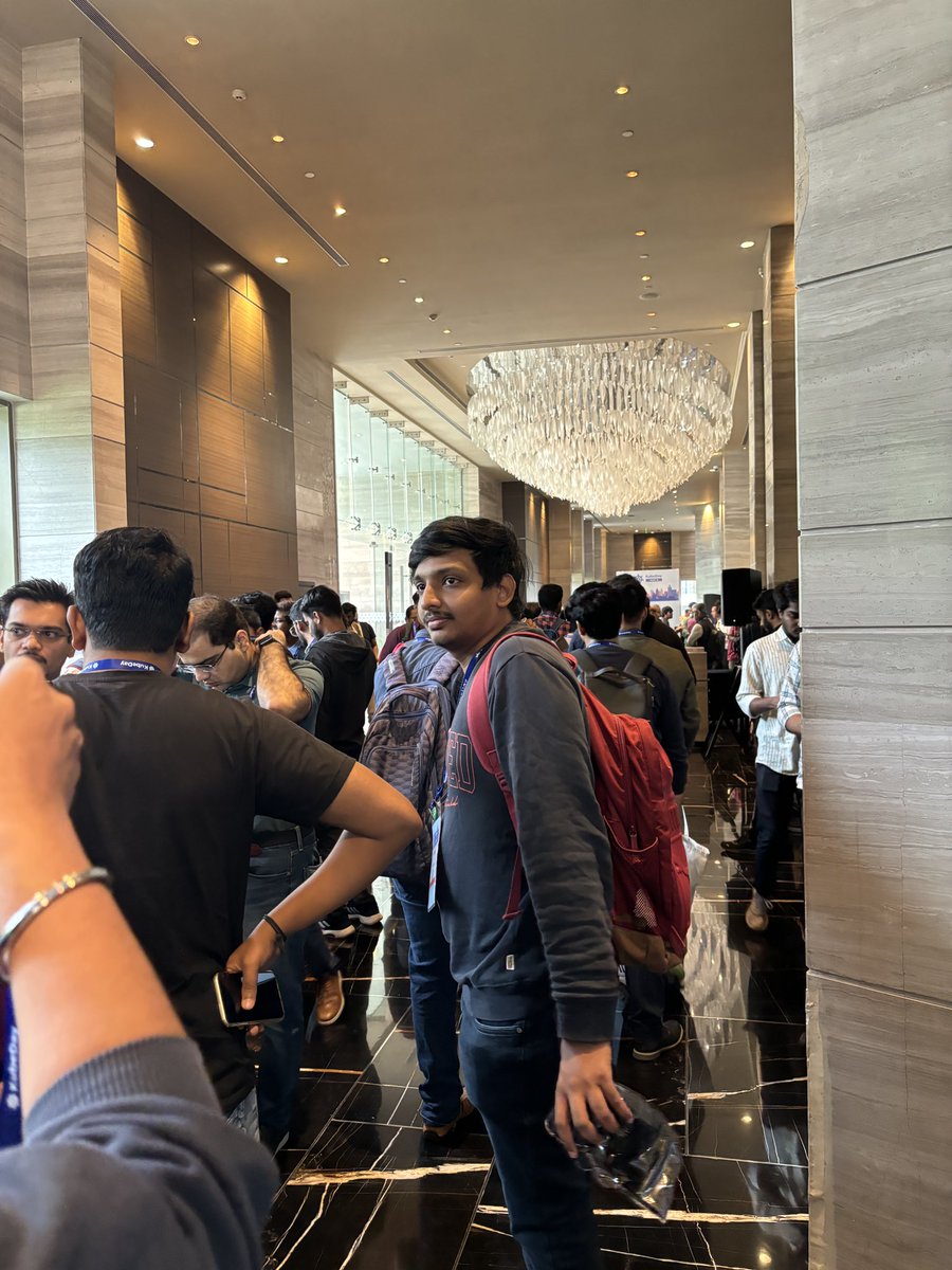 abhinavd26's tweet photo. KubeDay India Kickstarted by Daniel, 

Can you feel the vibe.. 🫨 https://t.co/Y5oIdqSDhM