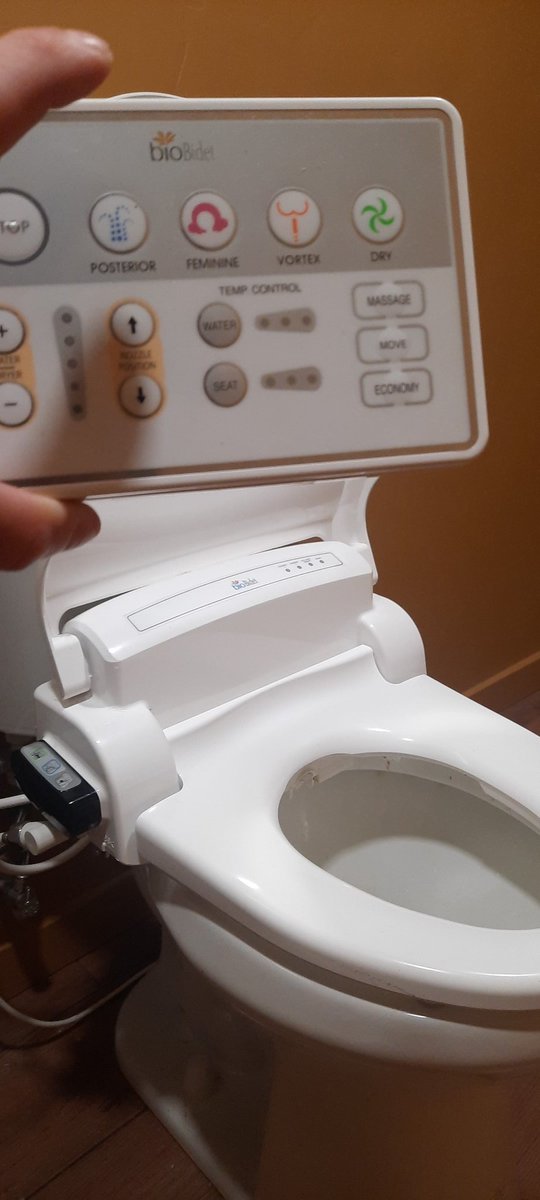 Slippery Jim 𓅃 tweet media