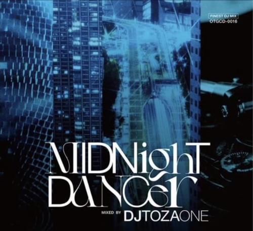 diskunion_SCMS's tweet photo. 12/8 (金) MIX CD 新品入荷情報！
DJ TOZAONE待望の新作MIX作品「MIDNIGHT DANCER」が登場！
人気の過去作MIXも再入荷です！
その他注目タイトルや人気タイトルが入荷いたしました！
詳細はこちら！ https://t.co/9oP6nGHaNW
