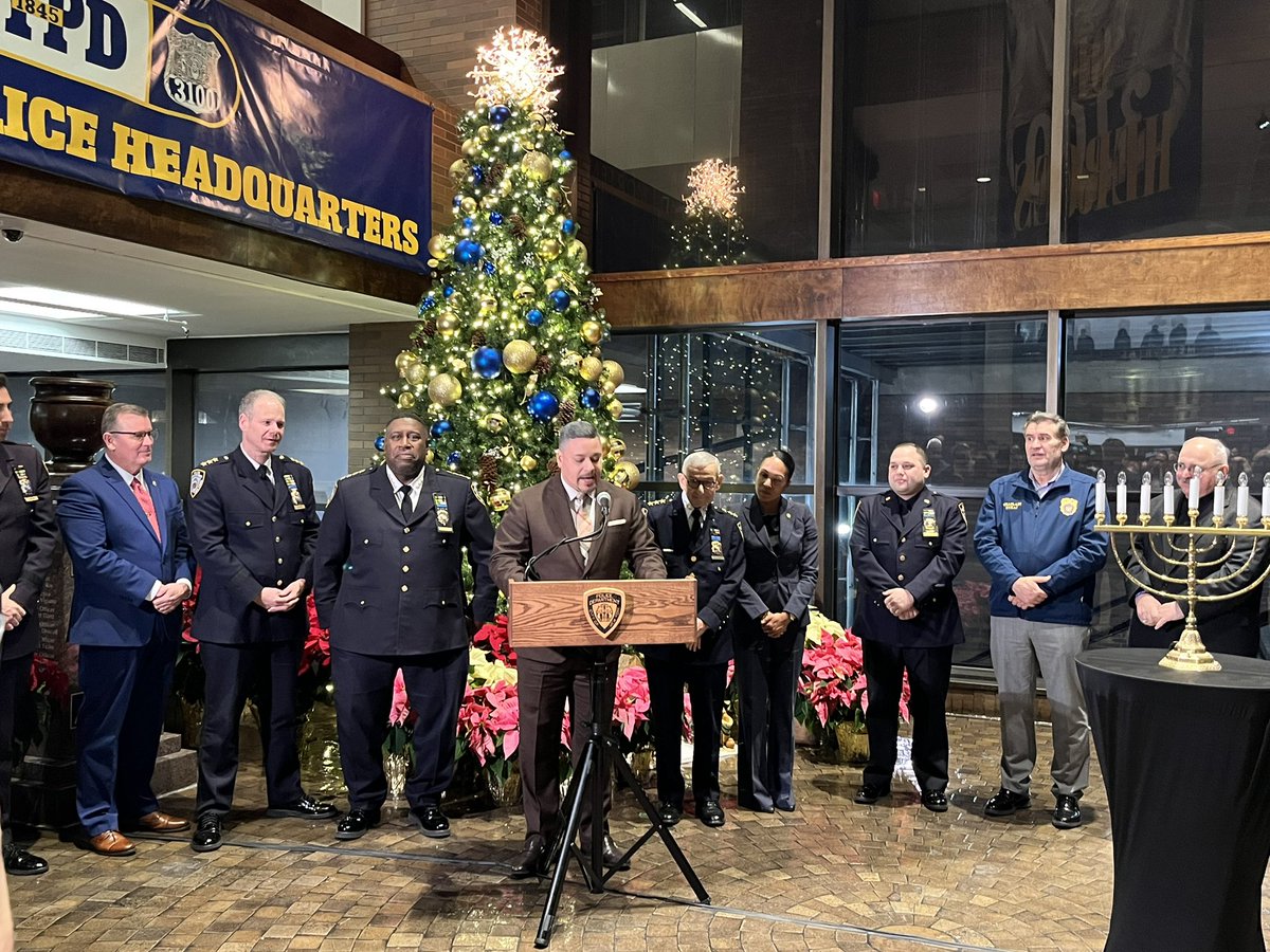 Our @NYPDchaplains were honored to join Chief Chaplain Rabbi Kass, executives, colleagues & community members for the @NYPDSHOMRIMSOCI Menorah Lighting Ceremony at Police Headquarters. Happy #Hanukkah!