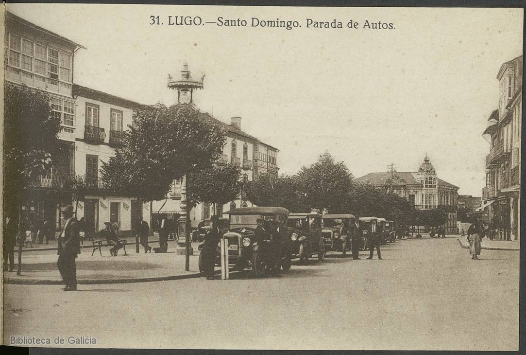 GBouso's tweet photo. Lugo. Inicio S. XX. 

Praza Maior, Praza de Santo Domingo, Fonte de San Vicente  

Tarxetas postais Librería Reboredo (S. Marcos 19).  

Vía Galiciana https://t.co/1GyYcZSnR0